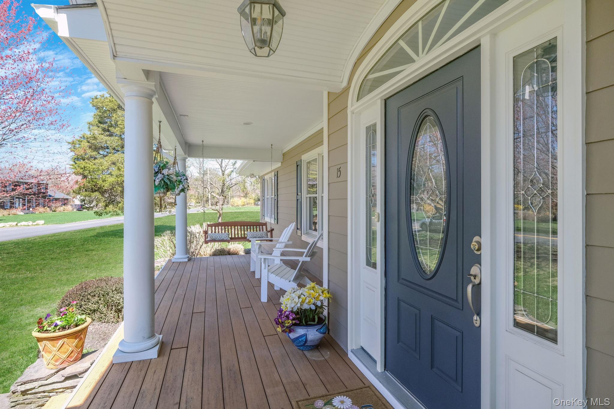 15 Maple Road Setauket, NY 11733 - Photo 4 of 47