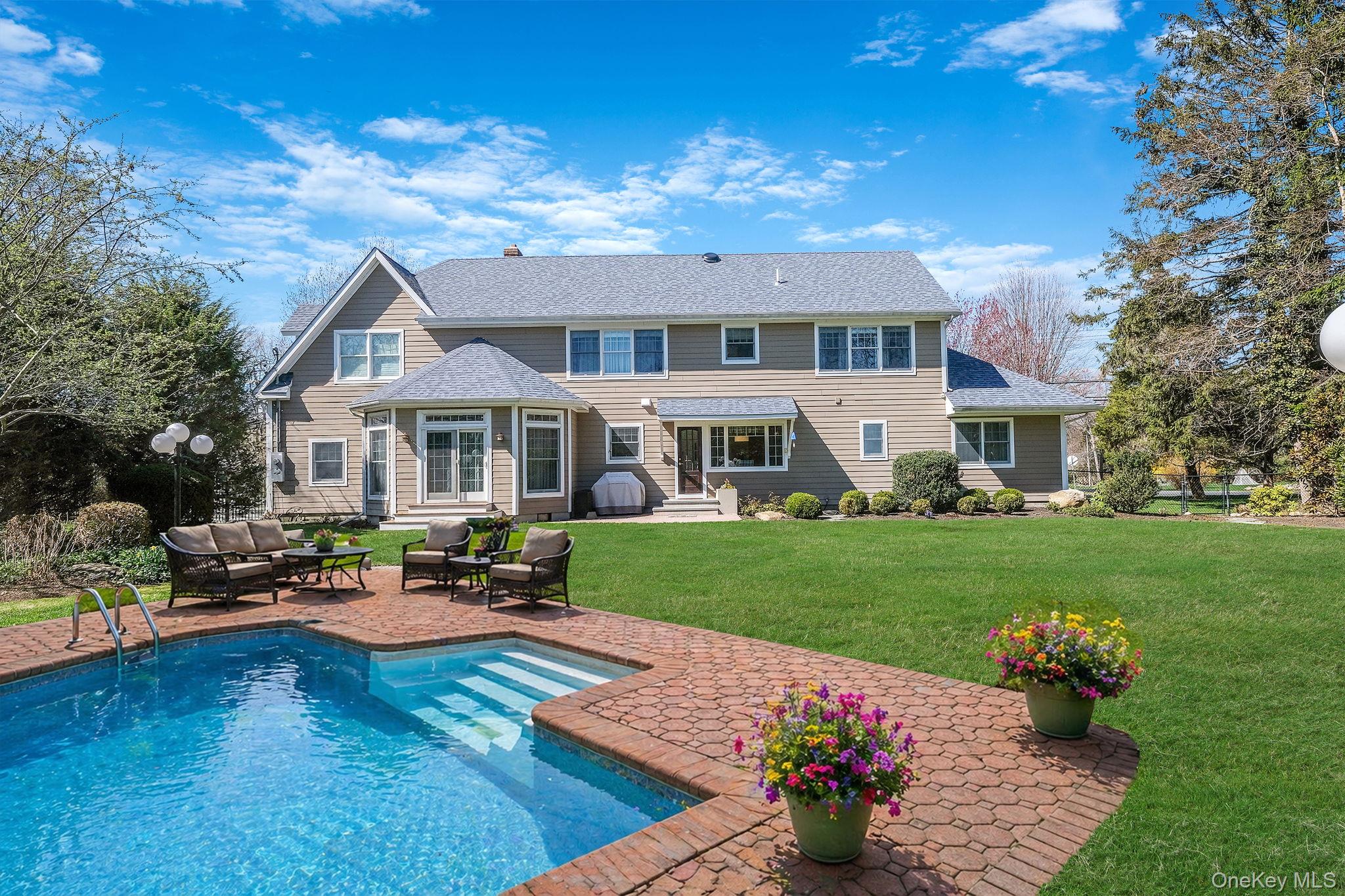 15 Maple Road Setauket, NY 11733 - Photo 6 of 47
