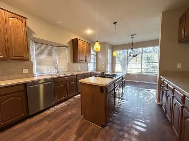 $2,900 | Undisclosed Address, McKinney, TX 75072