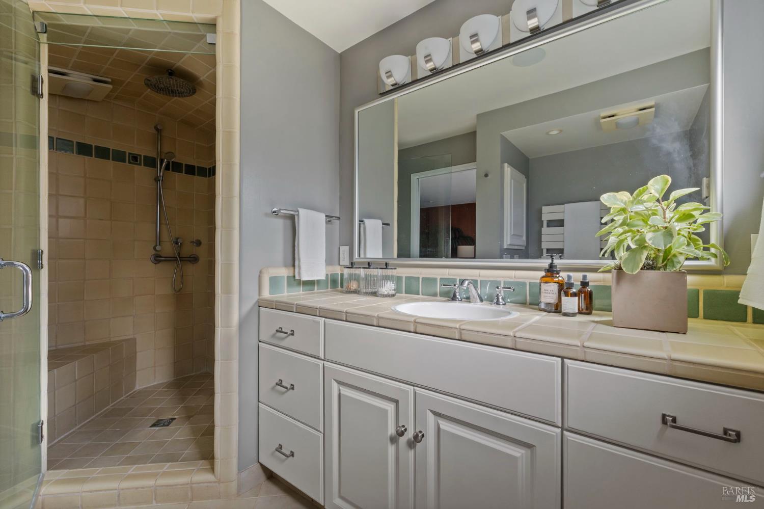 2563 Laguna Road Santa Rosa, CA 95401 - Photo 36 of 63