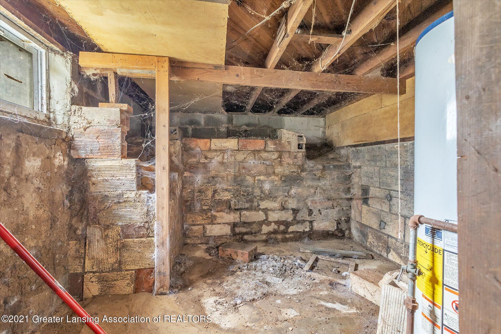 1421 West Wieland Road Lansing, MI 48906 - Photo 29 of 41 30-1421-w-wieland-rd-windowstill-realest