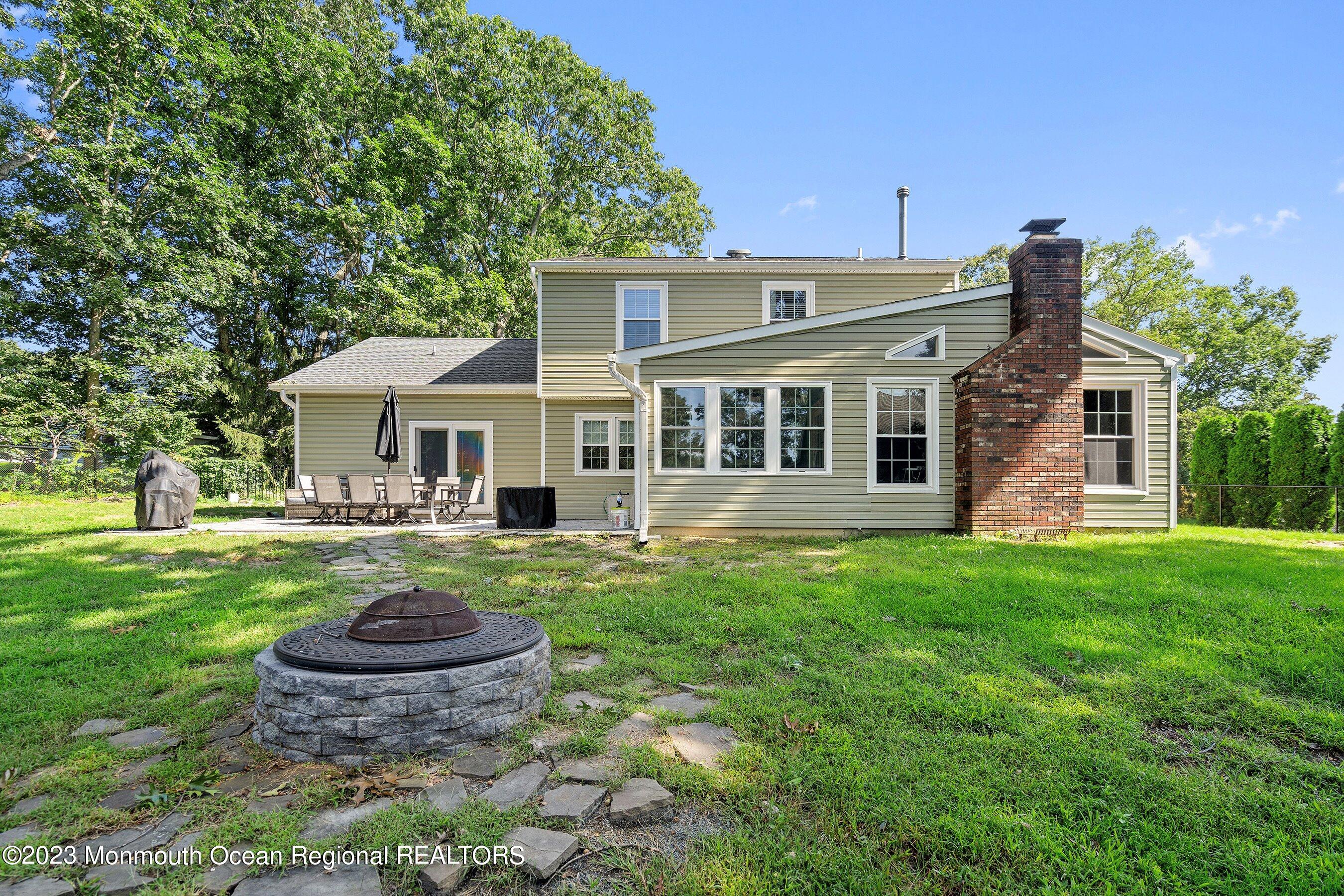 3 Adams Court Howell, NJ 07731 - Photo 35 of 36 36-Rear