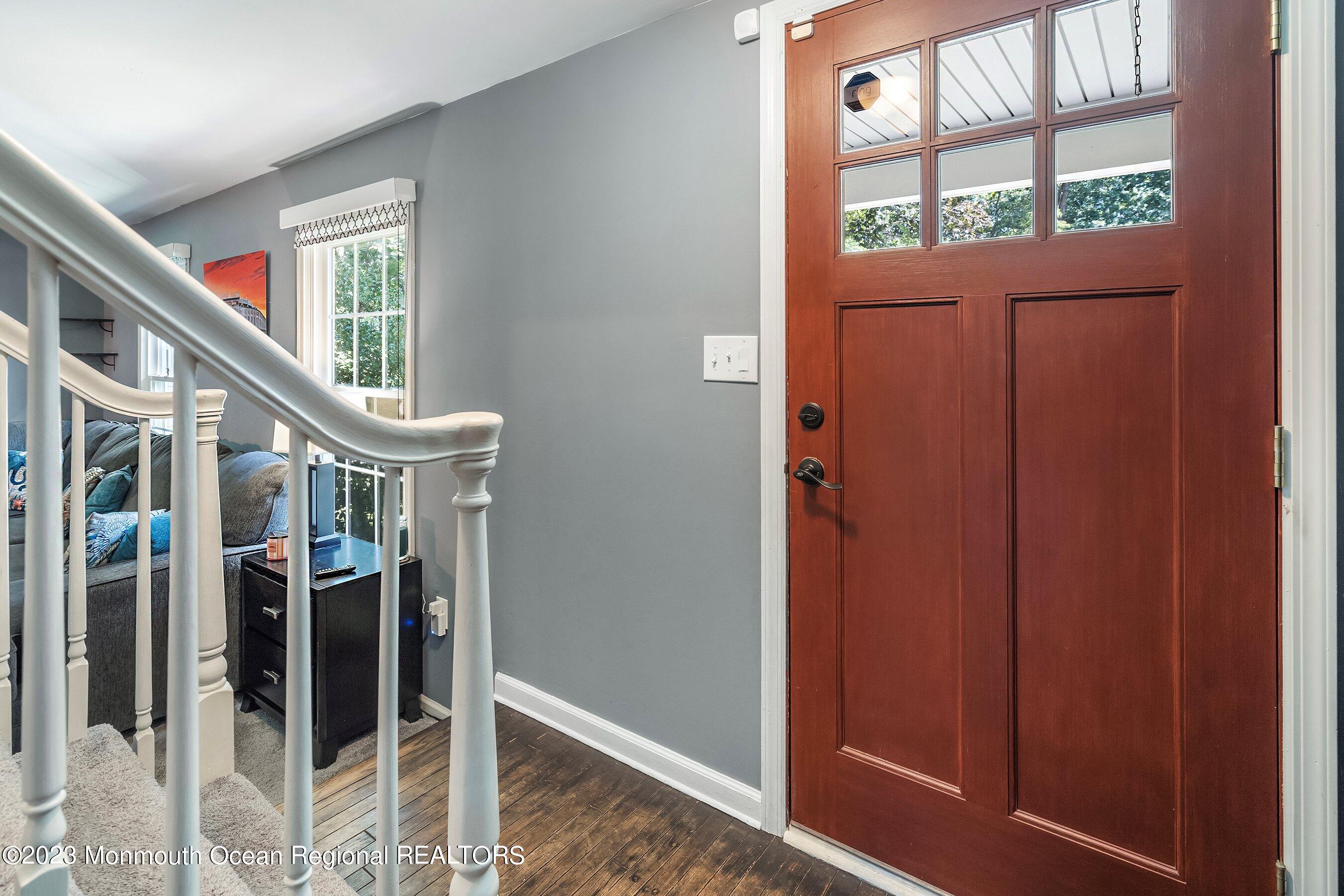 3 Adams Court Howell, NJ 07731 - Photo 6 of 36 06-Foyer