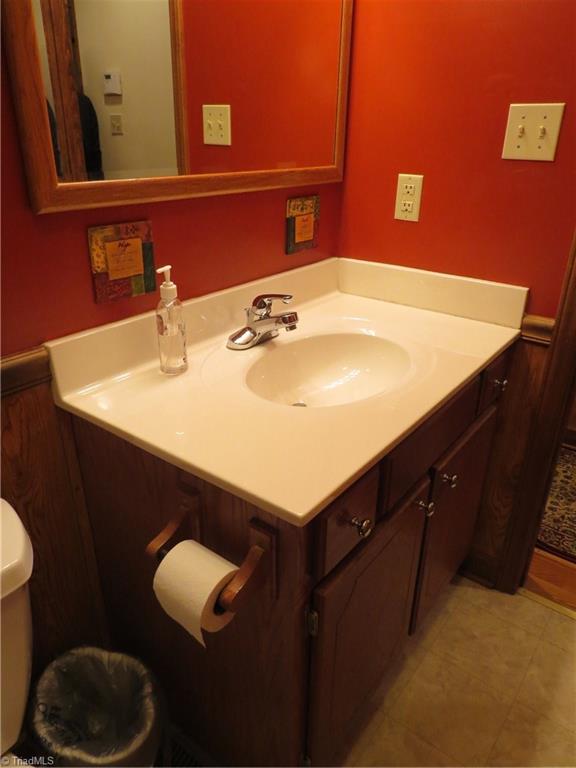 640 Moir Mill Road Eden, NC 27288 - Photo 11 of 19 Bathroom 2 vanity