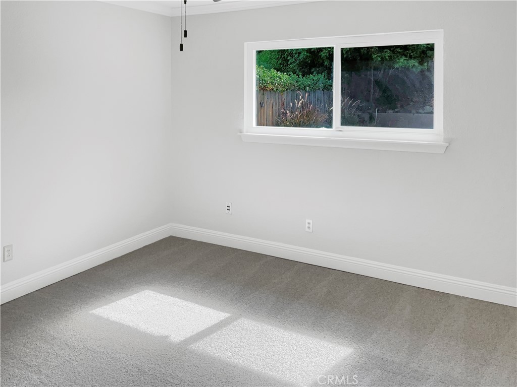 6376 Westview Drive Riverside, CA 92506 - Photo 15 of 23 an empty room with a window