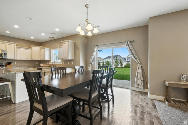 1055 West 2500th Street South Logan, UT 84321 - Photo 10 of 53