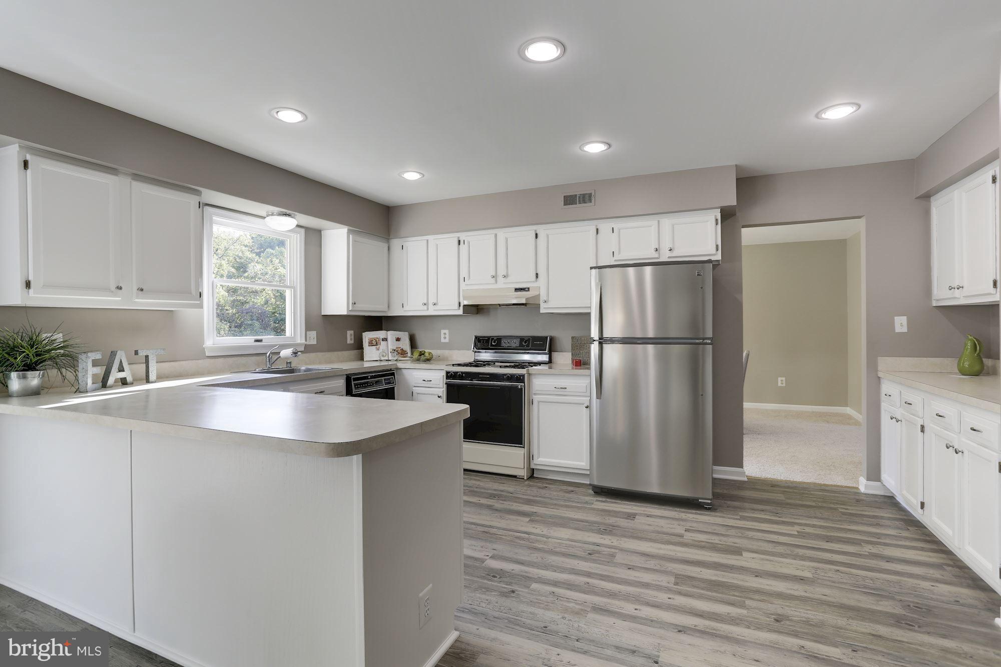 13024 Broadmore Road Silver Spring, MD 20904 - Photo 11 of 29 Kitchen