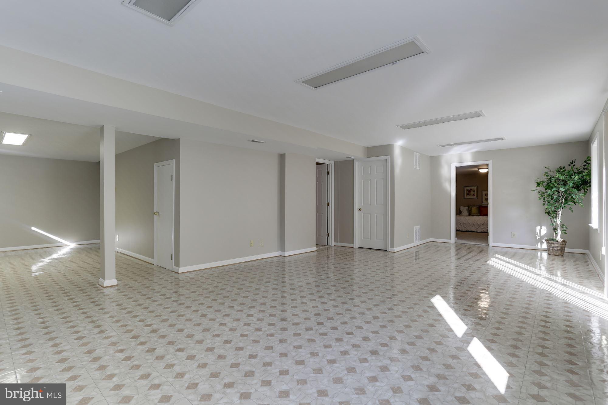 13024 Broadmore Road Silver Spring, MD 20904 - Photo 23 of 29 Interior (General)