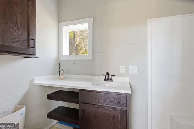 $274,800 | 527 Saunders Road, Franklin, NC 28734