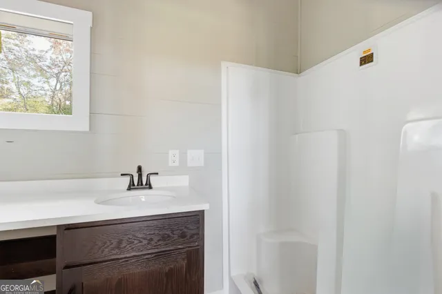 $274,800 | 527 Saunders Road, Franklin, NC 28734