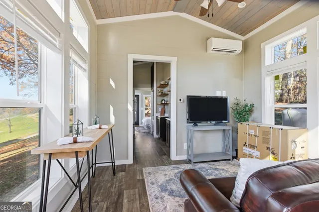 $274,800 | 527 Saunders Road, Franklin, NC 28734