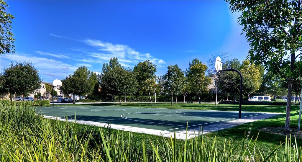152 Treehouse Irvine, CA 92603 - Photo 46 of 71