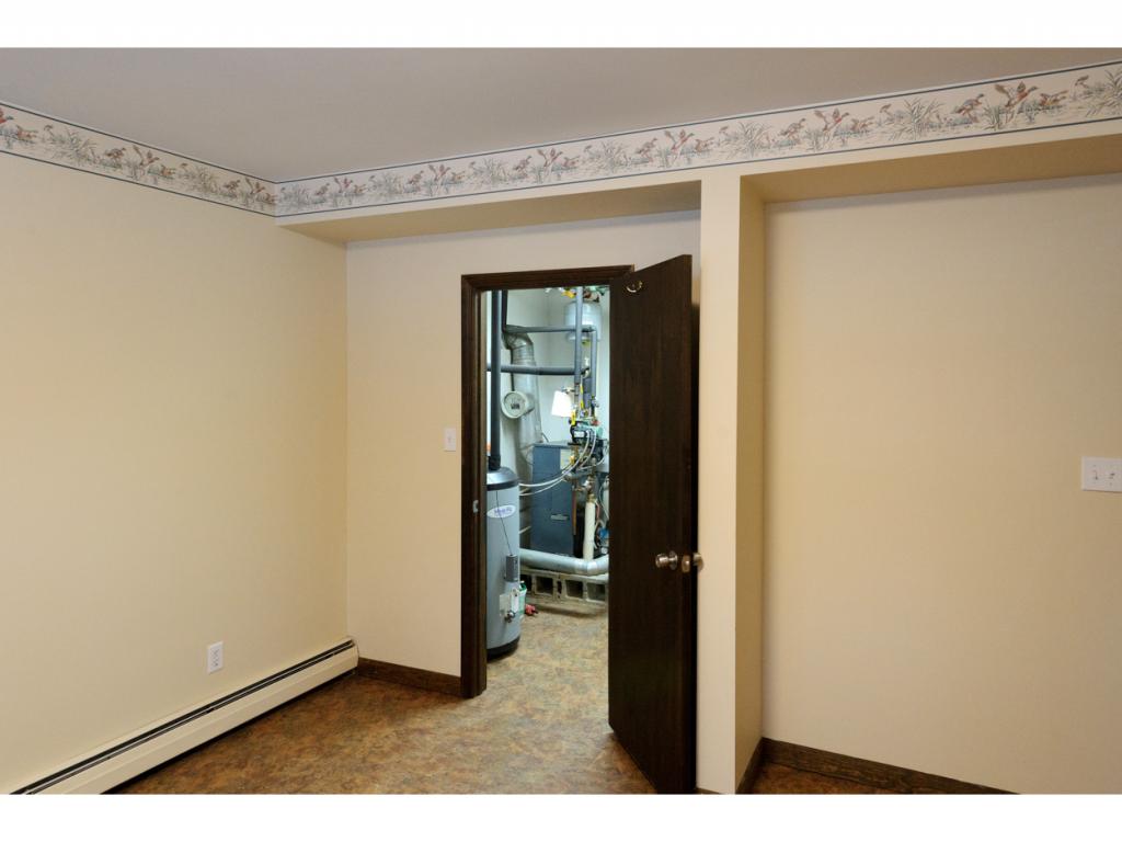 62 Carriage Hill Road Epsom, NH 03234 - Photo 15 of 21 Gallery Image 15