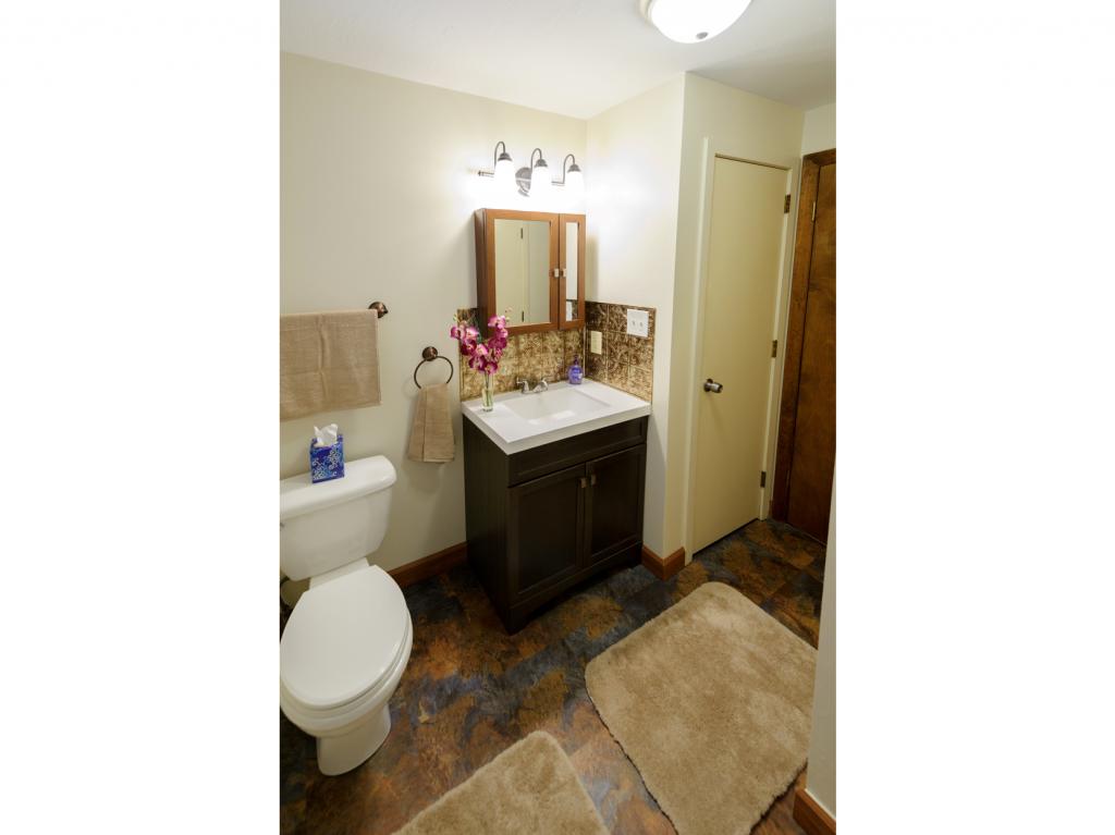 62 Carriage Hill Road Epsom, NH 03234 - Photo 20 of 21 Gallery Image 20