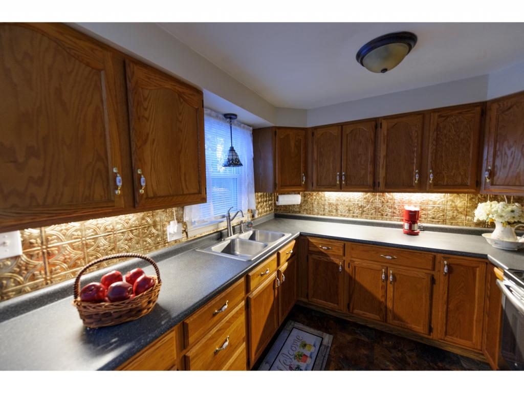 62 Carriage Hill Road Epsom, NH 03234 - Photo 7 of 21 Gallery Image 7
