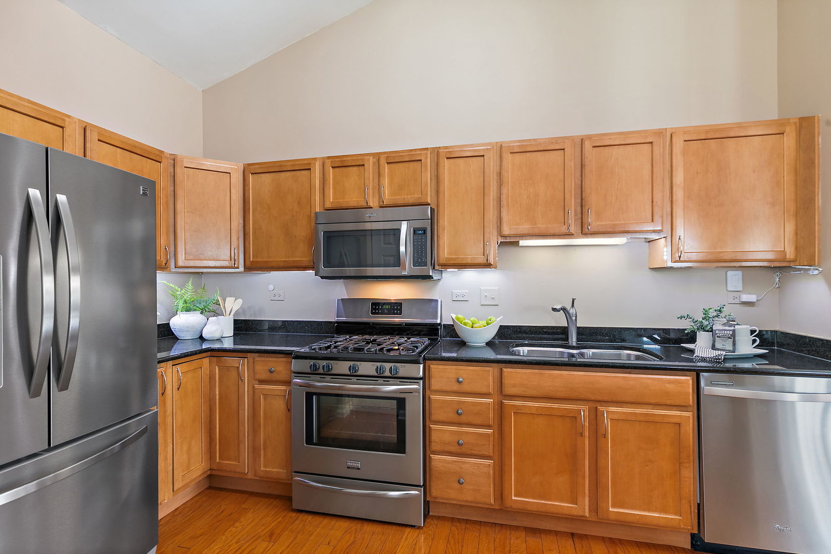 2330 Georgetown Circle Aurora, IL 60503 - Photo 12 of 30