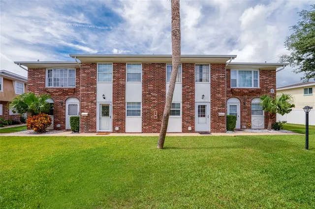$149,500 | 2200 South Palmetto Avenue, Unit G030, Daytona Beach, FL 32119
