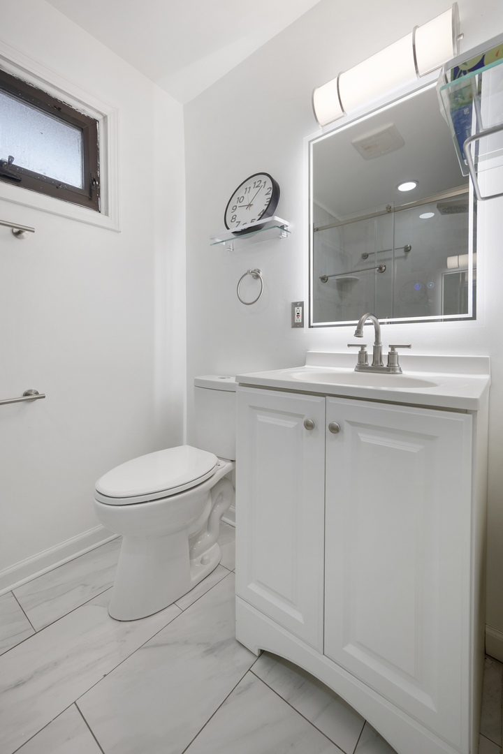 1250 North Wheeling Road Mount Prospect, IL 60056 - Photo 19 of 30 Gallery Image 19