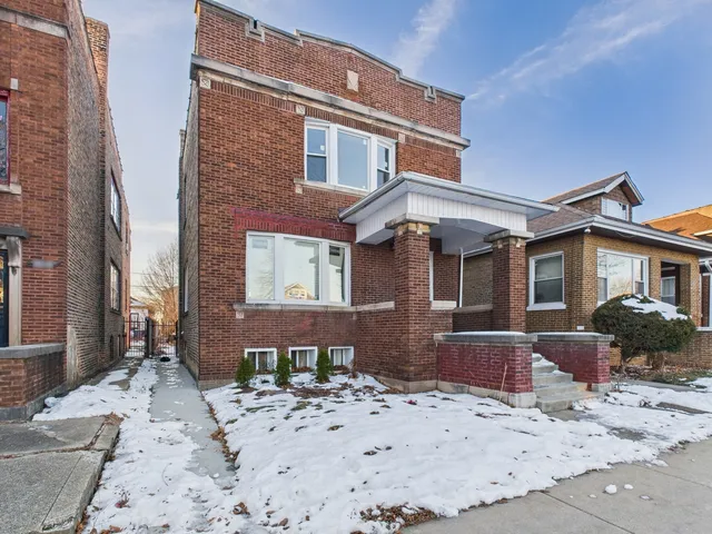 $249,900 | 8024 South Loomis Boulevard, Chicago, IL 60620