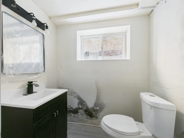 $249,900 | 8024 South Loomis Boulevard, Chicago, IL 60620