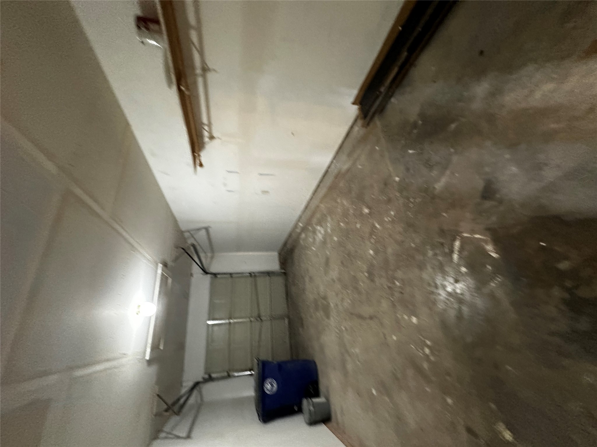 8809 Cainwood Lane Austin, TX 78729 - Photo 22 of 27 a view of an empty room