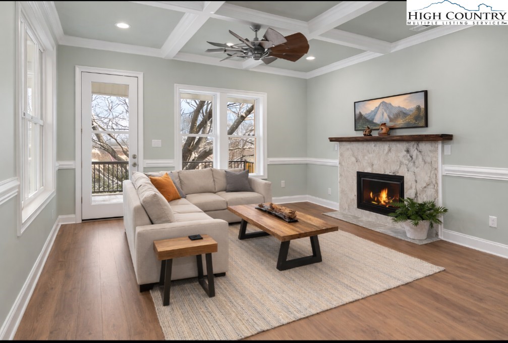 219 Grayson Street Sparta, NC 28675 - Photo 3 of 31