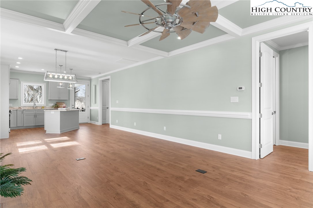 219 Grayson Street Sparta, NC 28675 - Photo 7 of 31