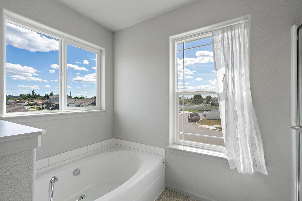 1706 North Arties Road Spokane Valley, WA 99016 - Photo 22 of 35