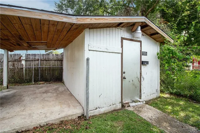 $179,900 | 8013 Simon Street, Metairie, LA 70003