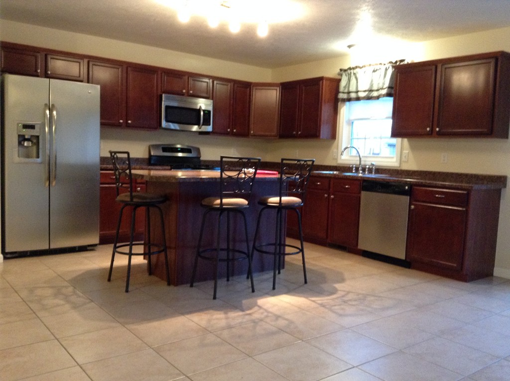 14 Mount Vernon Road Chicopee, MA 01013 - Photo 17 of 18 Gallery Image 17
