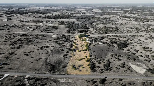 $100,000 | 145 Gilmore Court, Lipan, TX 76462