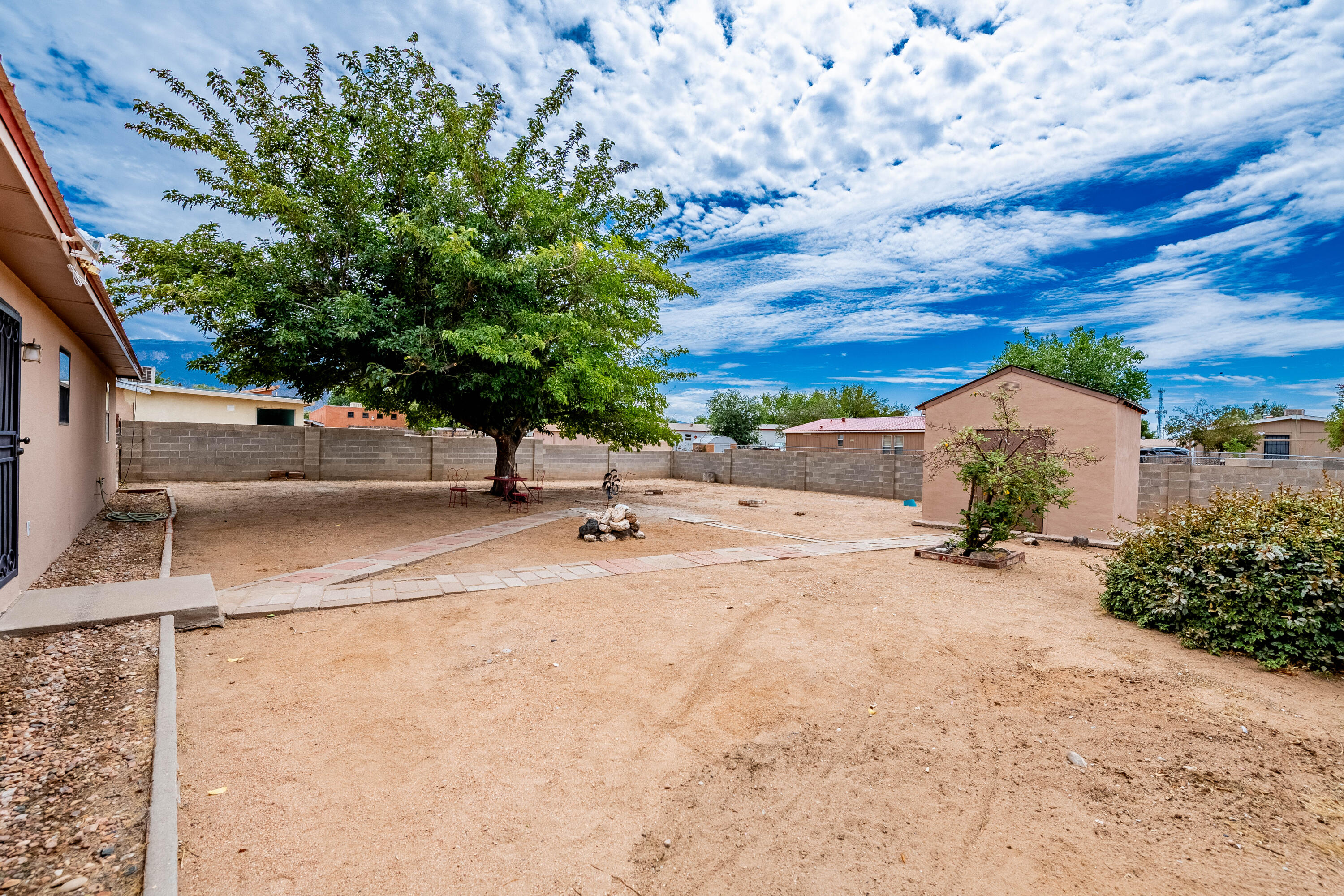 337 Los Pinos Road Bernalillo, NM 87004 - Photo 17 of 21 Gallery Image 17