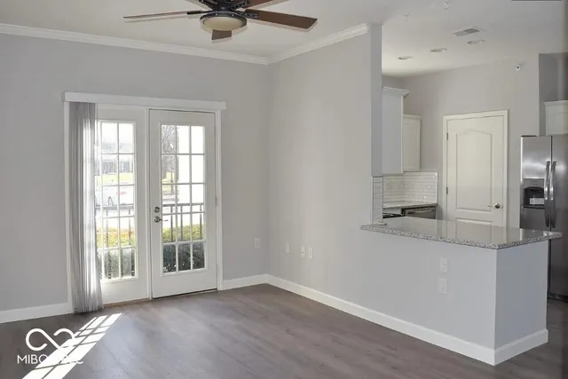 $1,500 | 12938 University Crescent, Unit 1A, Carmel, IN 46032