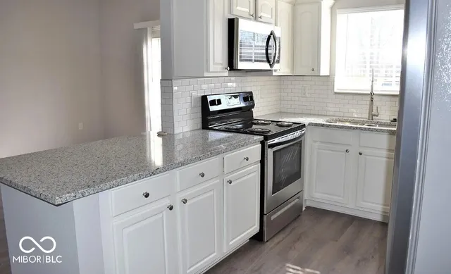 $1,500 | 12938 University Crescent, Unit 1A, Carmel, IN 46032