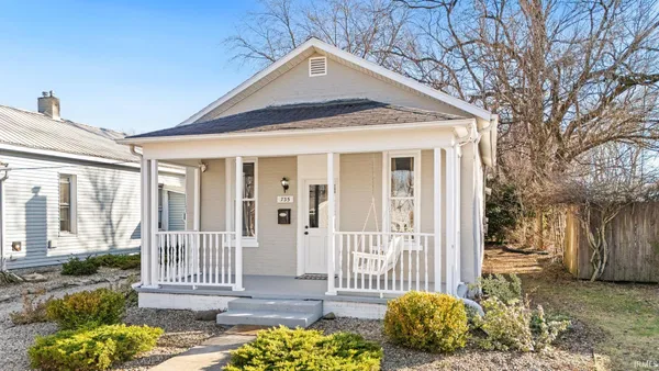 $159,900 | 735 West Market Street, Warsaw, IN 46580