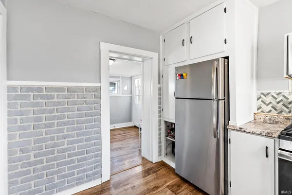 $159,900 | 735 West Market Street, Warsaw, IN 46580