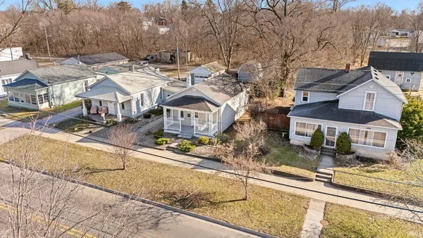 $159,900 | 735 West Market Street, Warsaw, IN 46580