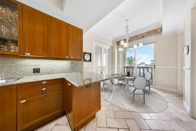 $12,000 | 19925 Northeast 39th Place, Unit 402, Aventura, FL 33180