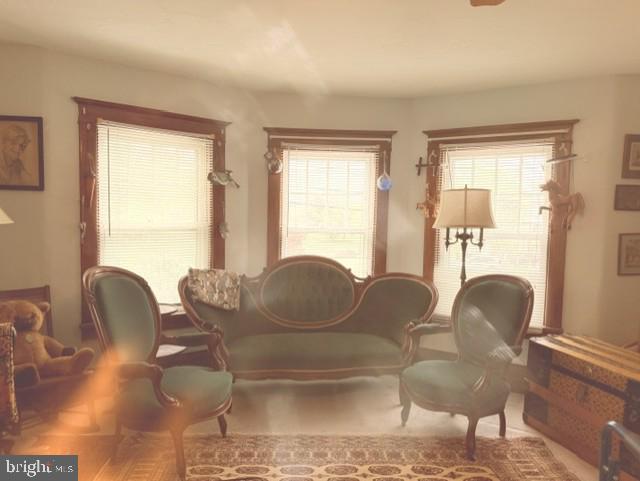 4102 Rectortown Road Marshall, VA 20115 - Photo 23 of 42 Bedroom with bay window