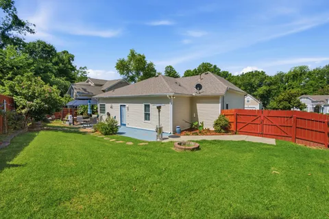 $475,000 | 102 Cross Cove Court, Hendersonville, TN 37075
