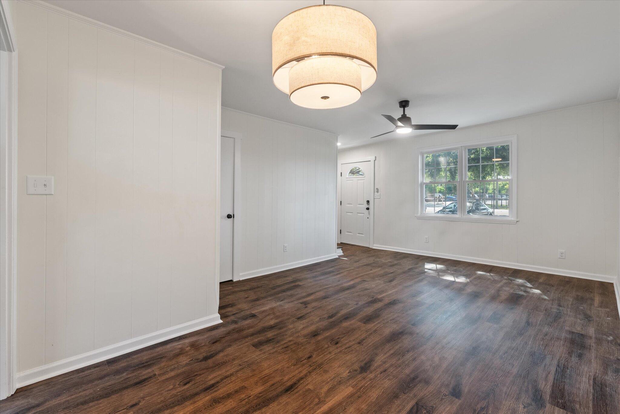 12 Grove Street Charleston, SC 29403 - Photo 4 of 23 45-8 and 10 Grove_Charleston-21