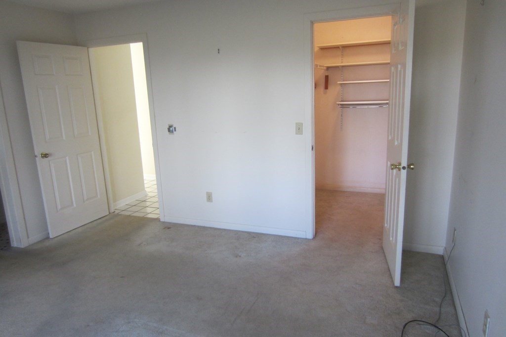 301 Beacon Park Road, Unit 301 Webster, MA 01570 - Photo 21 of 32 Gallery Image 21