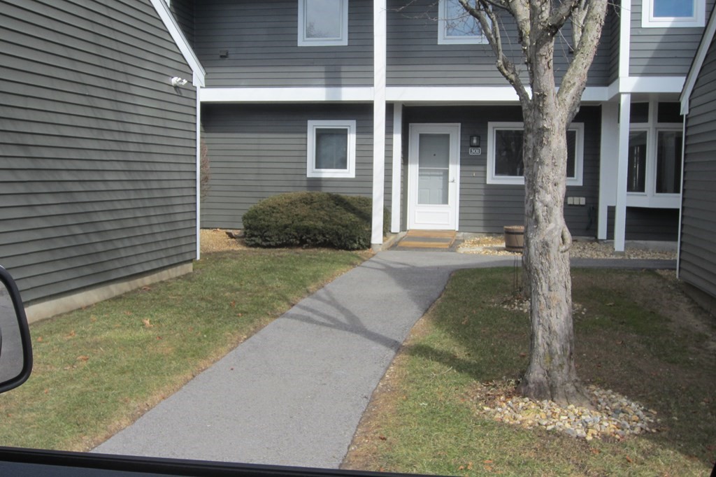 301 Beacon Park Road, Unit 301 Webster, MA 01570 - Photo 31 of 32 Gallery Image 31