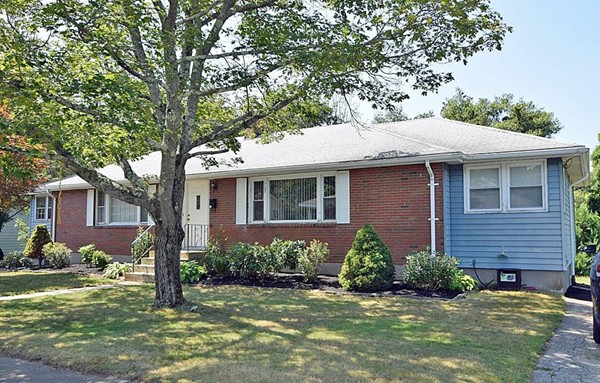 5 Robert Road Randolph, MA 02368 - Photo 1 of 18 Gallery Image 1
