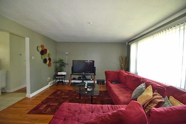 5 Robert Road Randolph, MA 02368 - Photo 11 of 18 Gallery Image 11