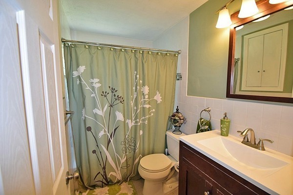 5 Robert Road Randolph, MA 02368 - Photo 8 of 18 Gallery Image 8