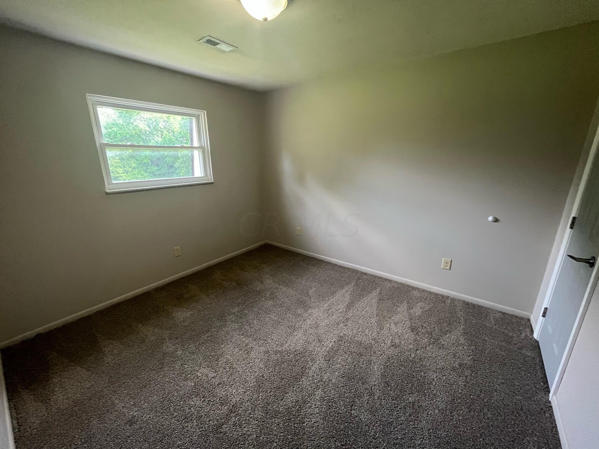 53 Neil Street, Unit 12 Delaware, OH 43015 - Photo 5 of 8 image4