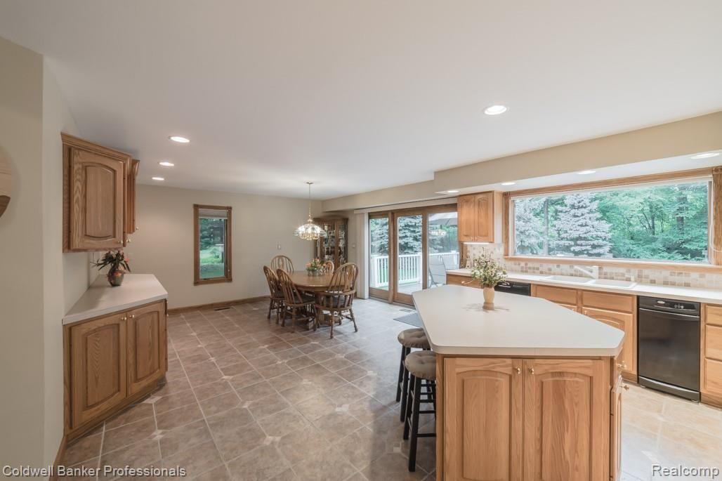 821 West Sutton Road Metamora, MI 48455 - Photo 12 of 66 821 W Sutton-20.jpg