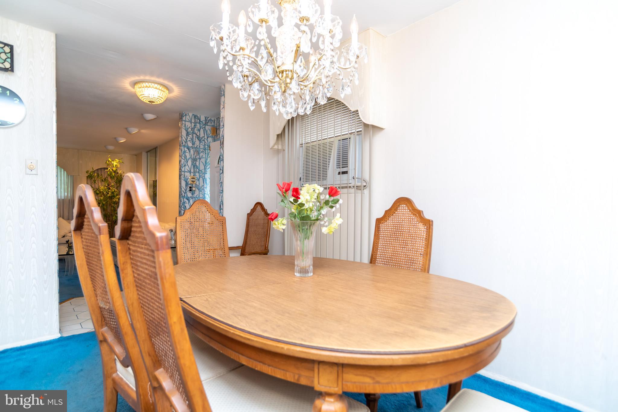843 Avon Road Philadelphia, PA 19116 - Photo 11 of 33