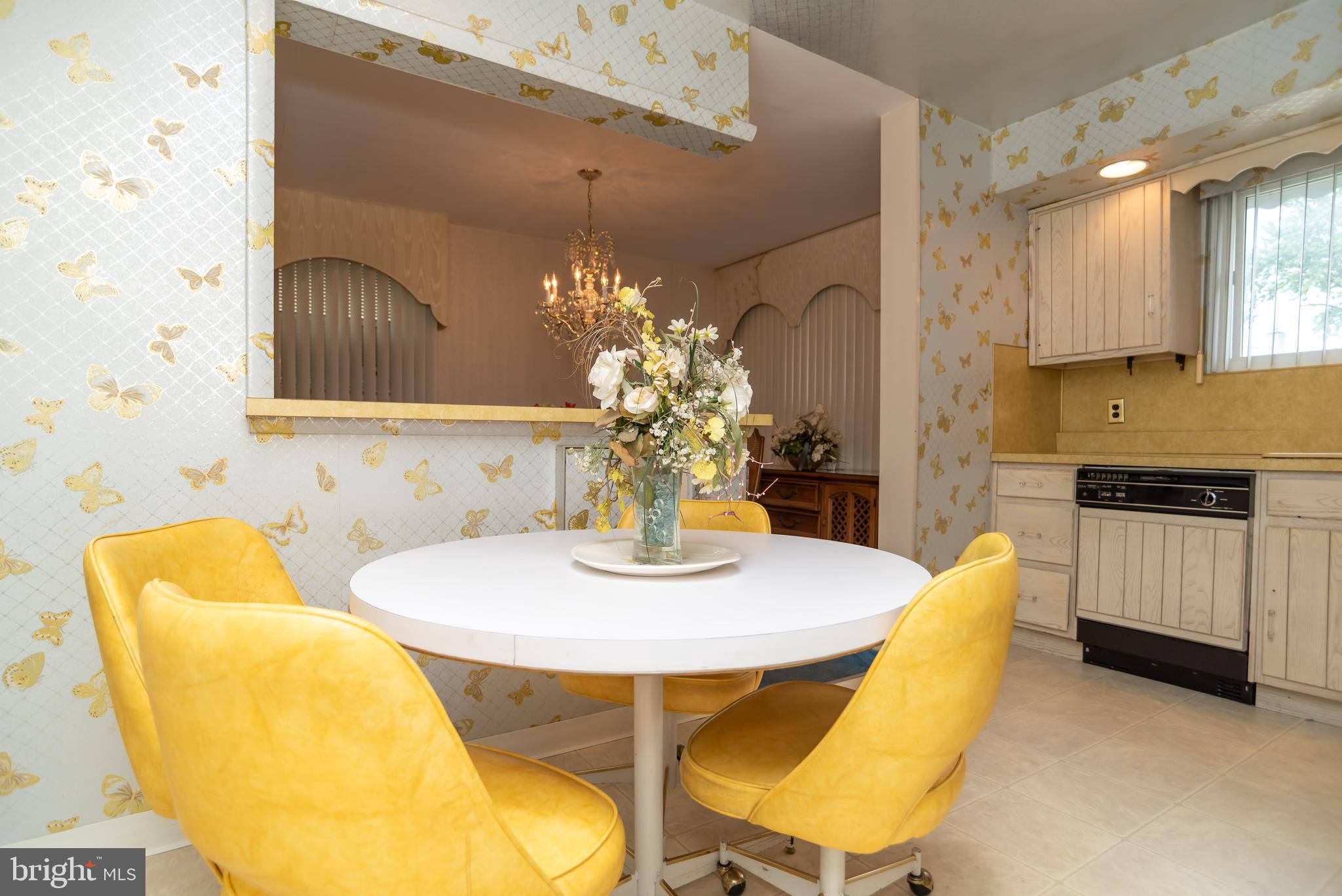 843 Avon Road Philadelphia, PA 19116 - Photo 15 of 33